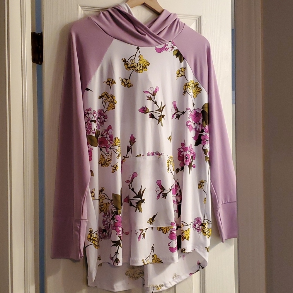 Lularoe Amber hoodie